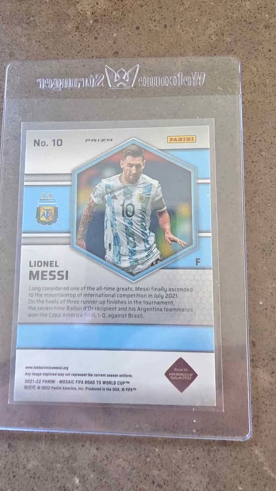 Lionel Messi orange mosaic road to world cup 2022